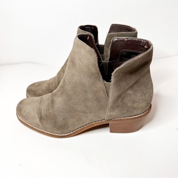 Cole Haan Women’s Abbot Ankle Boot Size 10 - Picture 4 of 9